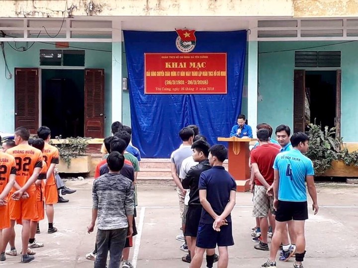 Đoàn xã Yên Cường tổ chức giải bóng chuyền nam kỷ niệm 87 năm ngày thành lập Đoàn TNCS Hồ Chí Minh