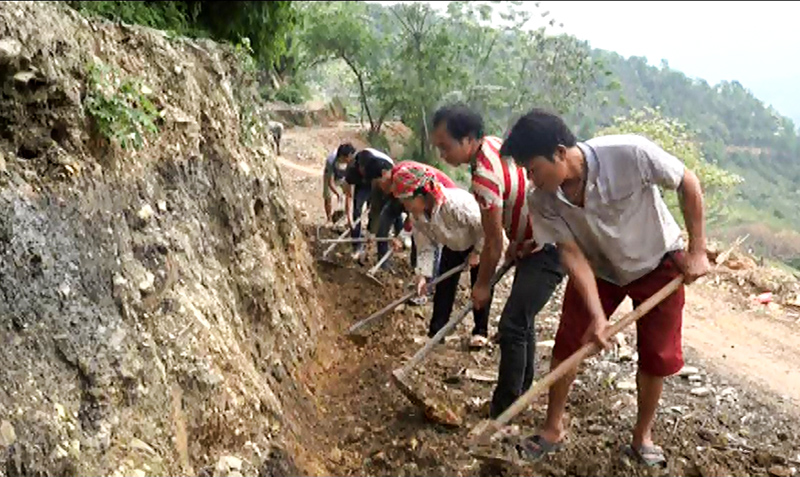 Xã Yên Cường thực hiện tốt công tác vận động hiến đất làm đường giao thông